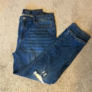 Judy Blue dark denim boyfriend fit thermal patch 15/32